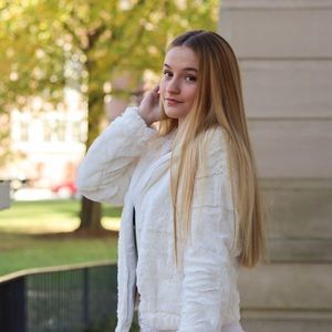 Meet your Posher, Alex